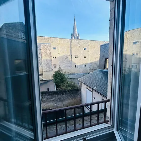Spacieux De Charme En Hyper-centre Apartament